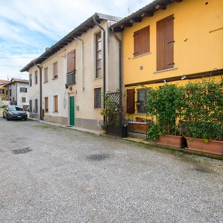 La Casa Del Barba مونغوتْسو
