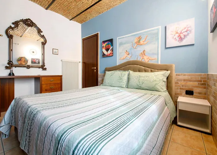 La Casa Del Barba * مونغوتْسو